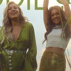 Maddie & Tae Announce 'Here's To Friends' Tour For Spring 2024 Photo