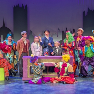 Photos: MARY POPPINS at Circa '21 Dinner Playhouse Photo