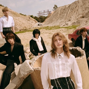 Interview: Xdinary Heroes Talk New EP LXVE to DEATH, Lollapalooza, and Goals For the Futur Photo