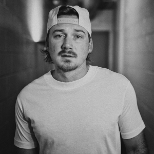 Video: Morgan Wallen Shares Live Version of Love Somebody Photo