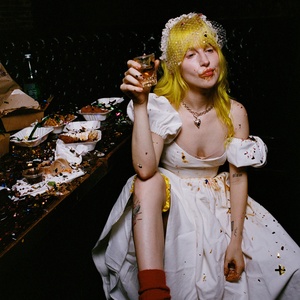 Hayley Williams Adds Additional Shows to First-Ever Solo Tour Photo