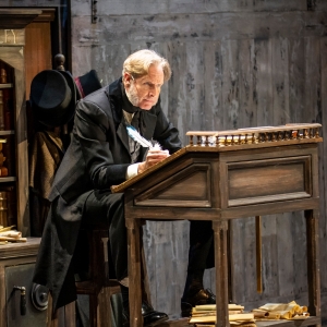 Review: A CHRISTMAS CAROL at Alabama Shakespeare Festival Photo