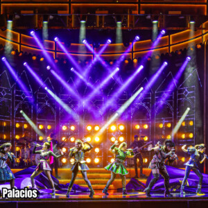PHOTOS: SIX EL MUSICAL: las seis reinas toman la Gran Vía Photo