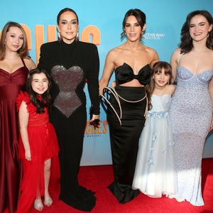 Photos: On the BEACHES Opening Night Red Carpet Photo
