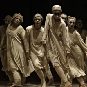 Review: MAY B - COMPAGNIE MAGUY MARIN, Sadlers Wells Photo