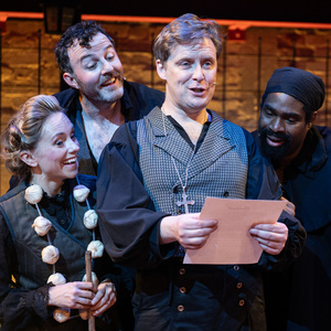 Review: DRACAPELLA, Park Theatre Photo