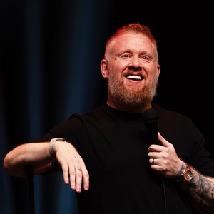 Comedian Paul Smith Will Embark on HAPPY World Tour in 2026 Photo