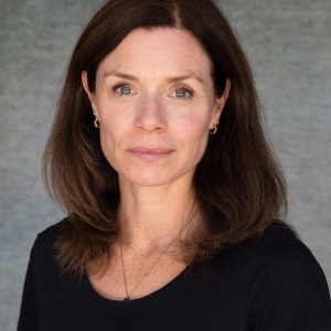 Anna Acton Joins Gary Webster, Freddie Webster, Emily Lane and More in BLESSINGS at R Photo