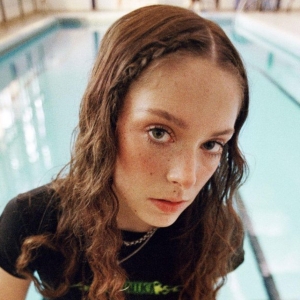 Holly Humberstone to Embark on First Ever North American Headline Tour in May 2024