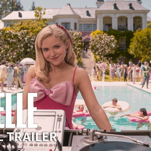 Video: Elle Woods Adjusts to Seattle Life in Trailer for LEGALLY BLONDE Prequel ELLE Photo