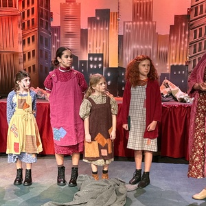 Review: ANNIE at Merrick Theatre And Center For The Arts Photo
