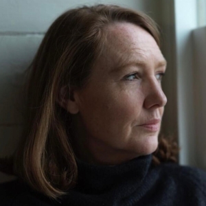 La Escritora Británica Paula Hawkins Presentará Su Más Reciente Novel Photo