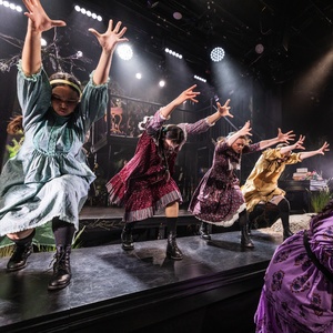 Interview: Greta Gertler Gold Unpacks the Mysteries of PICNIC AT HANGING ROCK Photo