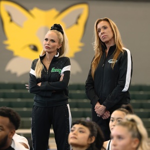 Photos/Video: Kristin Chenoweth Is a College Cheer Coach in STUMBLE Trailer Photo