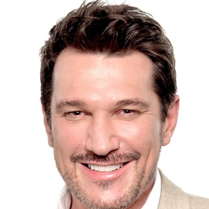 Feature: This Summer St. Louis Will Get a Double Shot of Paulo Szot Photo