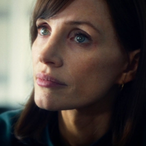 Video: Jessica Chastain Stars in Official Trailer for THE SAVANT Series Video