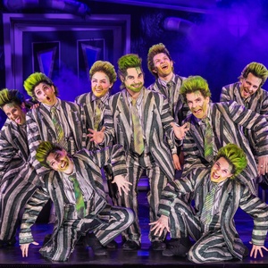 Review: BEETLEJUICE at National Theatre