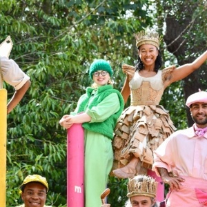 Photos: A MIDSUMMER NIGHT'S DREAM Cast Explores RSC Outdoor Summer Trail Photo