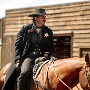 Tucker Wetmore to Embark on 'The Brunette World Tour' in 2026 Photo