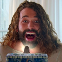 VIDEO: Netflix Shares GETTING CURIOUS WITH JONATHAN VAN NESS Trailer Photo