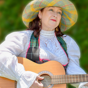 BLOODY MARY(S) to Bring 30 History-Making Marys to Edinburgh Fringe Photo