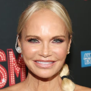 Kristin Chenoweth, Alan Menken, & More Set for 2025 Songwriters Hall of Fame Gala Video