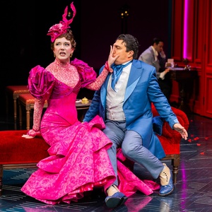 Photos: THE IMPORTANCE OF BEING EARNEST At Alley Theatre Photo