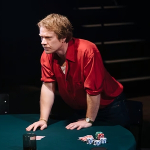 Review: DEALERS CHOICE, Starring Alfie Allen Photo