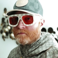 Logan Lynn Shares 'Is There Anyone Else Like This In The World?' Single Photo