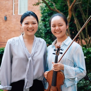 Australian Violinist Emily Sun Presents Famous Violin to 2024 KPO Concerto Competition Win Photo