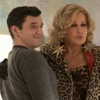 VIDEO: Watch Michael Urie in the SINGLE ALL THE WAY Netflix Trailer Photo