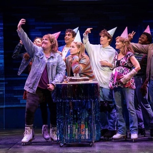 Feature: KIMBERLY AKIMBO Star Ann Morrison Brings Heart and Wisdom to National Tour Photo