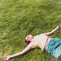 Ellie Swartz Releases 'run' EP