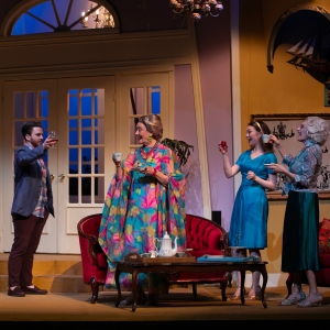 Review: 37 POSTCARDS at Ottawa Little Theatre Photo