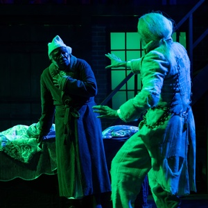 Review: Treat Yourself to a Lush A CHRISTMAS CAROL at Chesapeake Shakespeare, through Photo