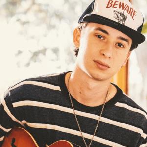 Benny G Releases IN THE NOW, Co-Written With Sister Ella Photo