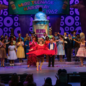 Review: HAIRSPRAY at Music Theatre Wichita At Century II Concert Hall Photo
