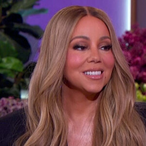Mariah Carey's Surprise Visit Stuns Jennifer Hudson Show Crowd Photo