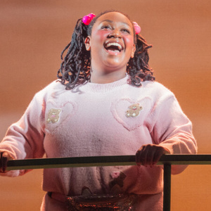 Wake Up With BroadwayWorld July 9, 2026- Go Inside SIX, HEATHERS, and More Photo