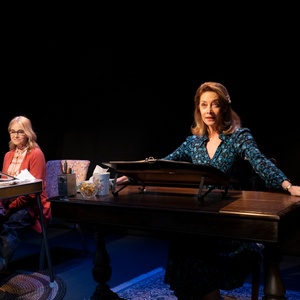 Sharon Lawrence & Maureen McCormack Return To PEN PALS Photo