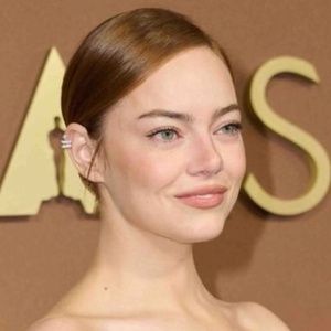 Emma Stone Confirms She Will Not Star as Miss Piggy in New Film Photo
