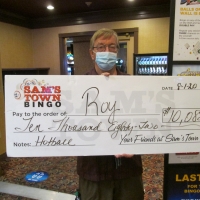 Local Resident Scores $10,000+ On A Bingo Hotball Jackpot At Sam's Town Las Vegas Photo