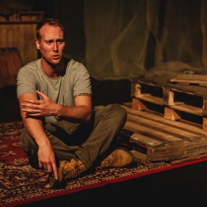 ​Award-Winning Australian Solo Show BORDERLESS To Have US Premiere