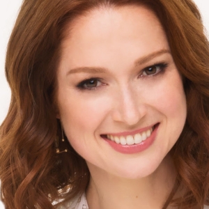 Wake Up With BWW 6/9: Tony Awards Performances, Ellie Kemper in PETER PAN GOES WRONG, Photo