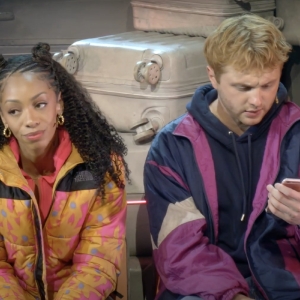 Video: Pitts & Tutty Sing 'On The App' From TWO STRANGERS (CARRY A CAKE ACROSS NEW YO Photo