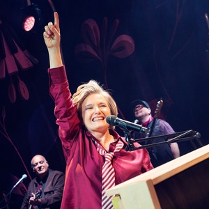 Review: BJ&Oslash;RNOV TAR DET PIANO at Chat Noir Photo