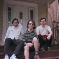 New Jersey Indierock Trio Joy Cleaner Debut New Track 'Pink Lite' Photo