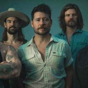 Shane Smith & The Saints Announce First Album In 5 Years With 'NORTHER' Photo