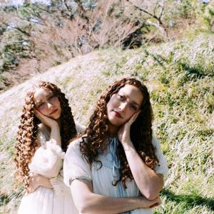 RUBY & SASHA to Release New Single RED LIGHT Photo