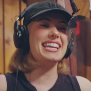 Video: McKenzie Kurtz, Alex Brightman & the SCHMIGADOON! Cast Record 'Corn Puddin' Photo